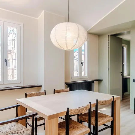 Apartment Dome's Attic 12 - The House Of Travelers Como